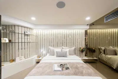 Origin-Thonglor-World-Interiors-63SQM-Courtyard-25.jpg