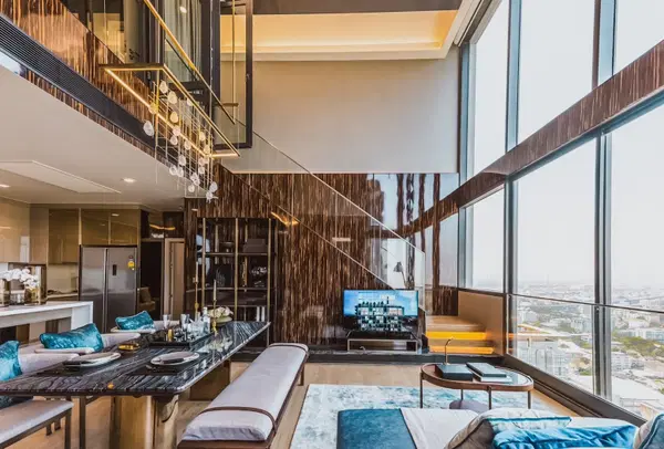 Quinn Sukhumvit 101 - 3BR Sky Duplex