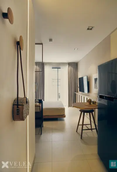 Rose-Apple-Square-Photos-Studio-2.jpg