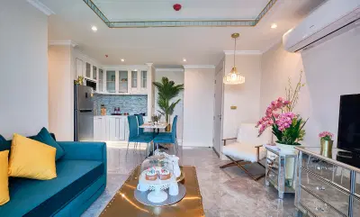 Seven Seas Le Carnival – 2BR Large