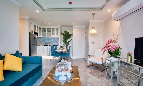 Seven Seas Le Carnival – 2BR Large