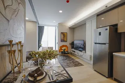 Siamese-Exclusive-Queens-Interiors-Type-1A-06.jpg