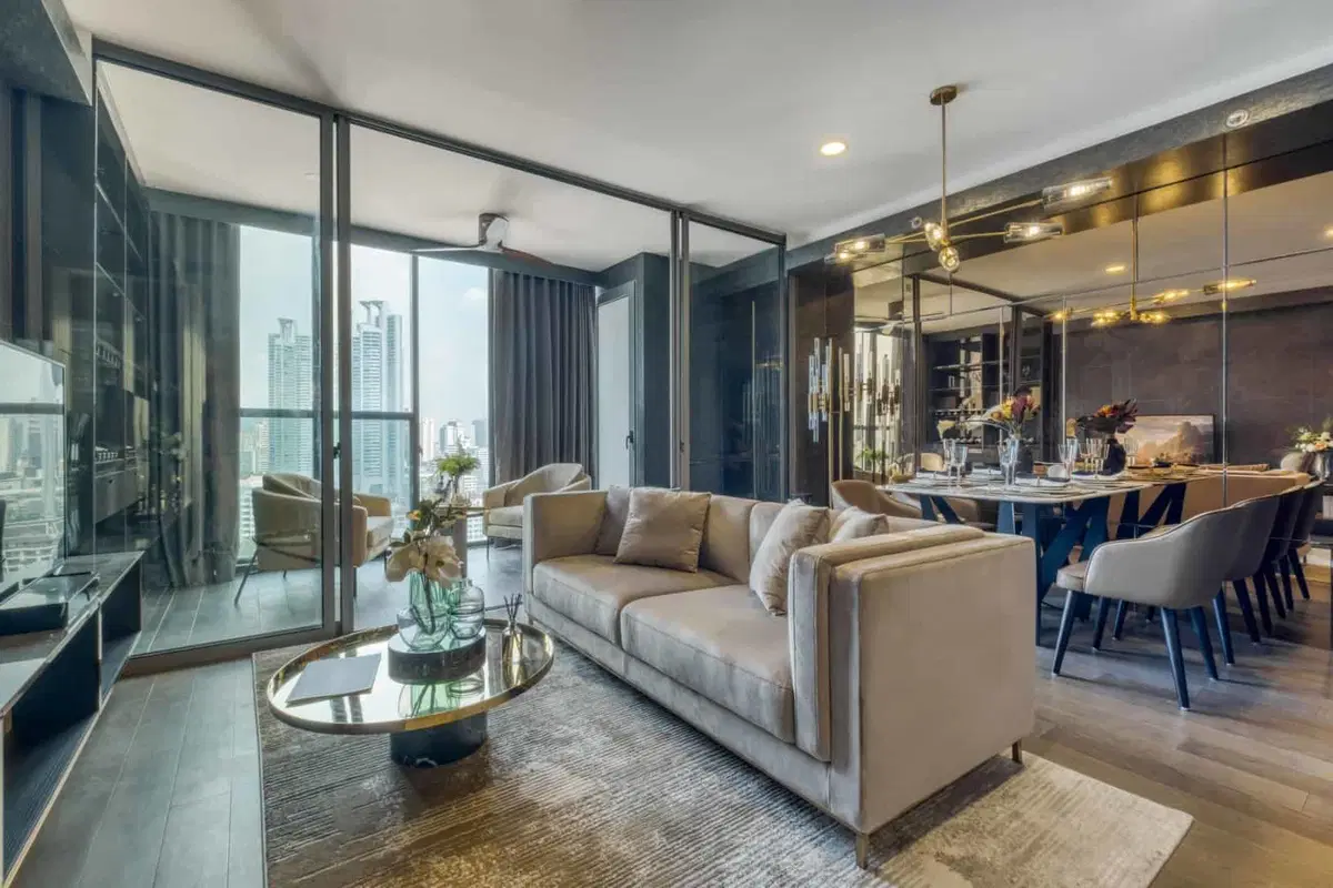 Siamese-Exclusive-Queens-Interiors-Type-1B-2.jpg