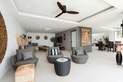 The-Heights-Phase-1-Photos-Interiors-04.jpg