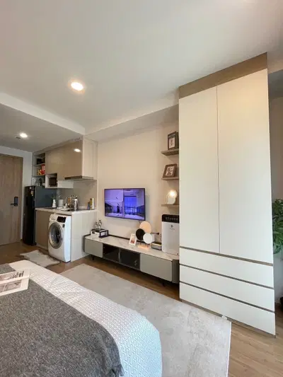 The-Livin-Ramkhamhaeng-Studio-22-SQM-4.jpg