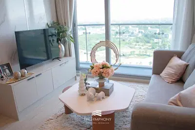 The-Symphony-Condominium-Photos-1BR-MT-05.jpg