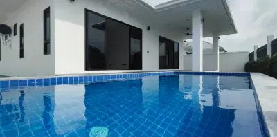 The Flow Eco Villa Hua Hin - pool