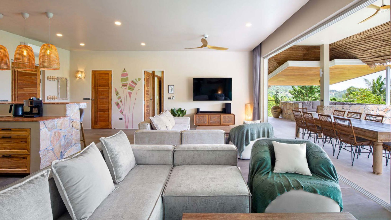 The Woodrow Villa Chaloklum - Living Room