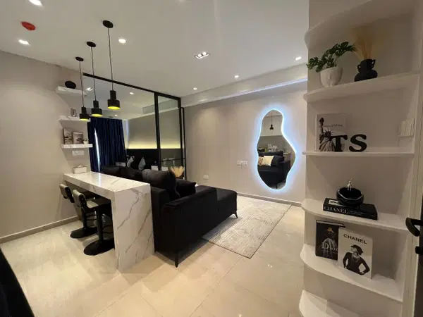 Time Square 7 - 2BR Duplex