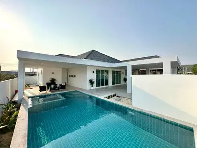 Twin Pine Pool Villa - 3BR Pool Villa