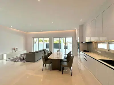 Twin Pine Pool Villa - Interiors