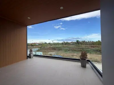 Velaavarin Cha Am - Interiors