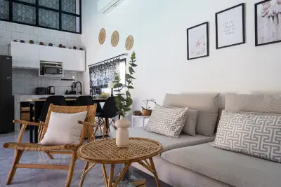 Villa-Manao-interior-Living-area-and-Dinning-area-5.jpg