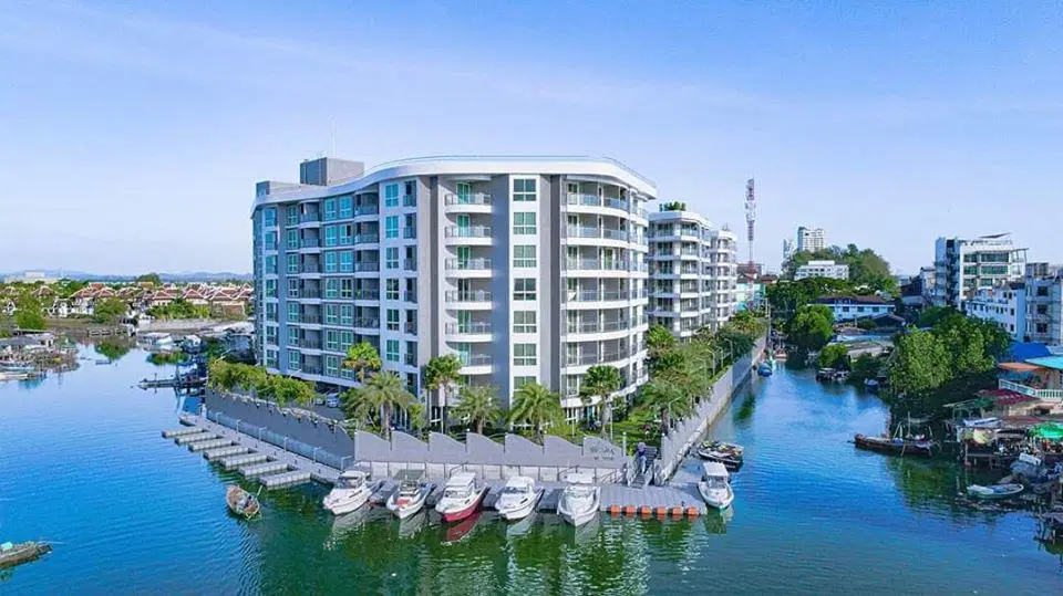 Whale-Marina-Condo-Exterior-11.jpg