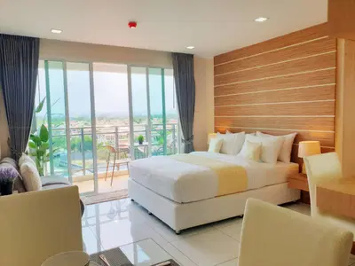 Whale-Marina-Condo-Studio-room-5.jpg