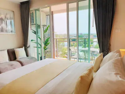 Whale-Marina-Condo-Studio-room-7.jpg