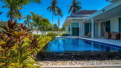 White-Beach-Villas-Photos-02.jpg