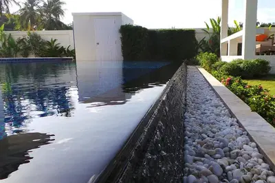 White-Beach-Villas-Photos-08.jpg