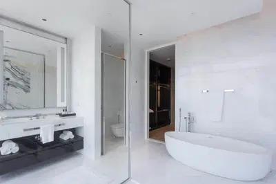 four-seasons-private-residence-1BR-Bathroom.jpg