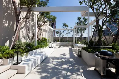the-strand-resize_BBQ-Area.jpg